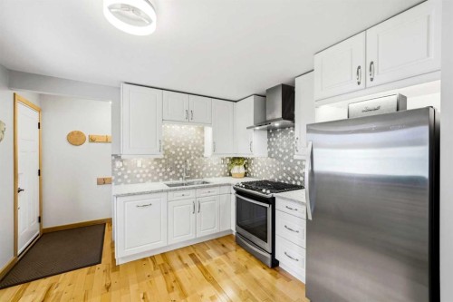 8303 Bowglen Road Nw, Calgary, AB 