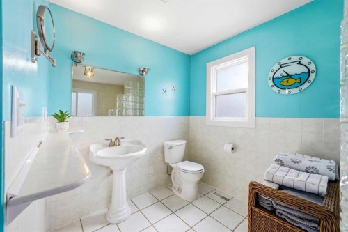 8303 Bowglen Road Nw, Calgary, AB 