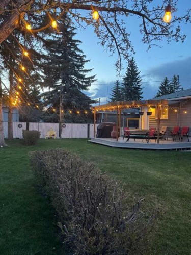 8303 Bowglen Road Nw, Calgary, AB 