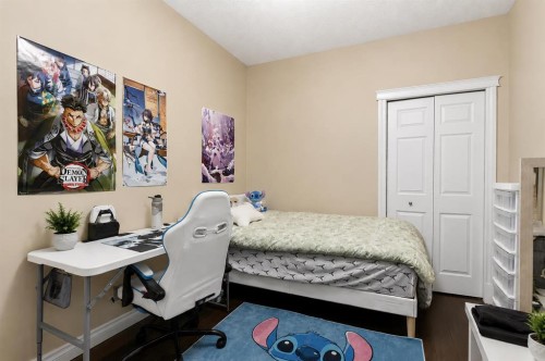 7305-14 Hemlock Crescent Sw, Calgary, AB - Indoor Photo Showing Bedroom