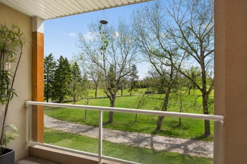 7305-14 Hemlock Crescent Sw, Calgary, AB - Outdoor With Balcony