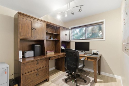 5012 Valiant Drive Nw, Calgary, AB - Indoor Photo Showing Office