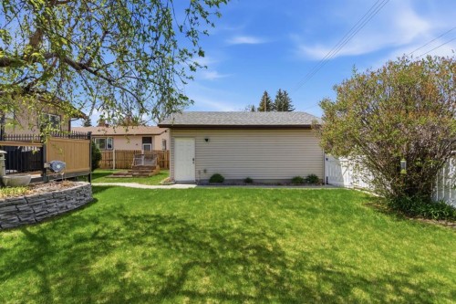 5012 Valiant Drive Nw, Calgary, AB - Outdoor