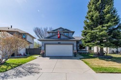 76 Sunset Crescent Okotoks, AB T1S 1P5