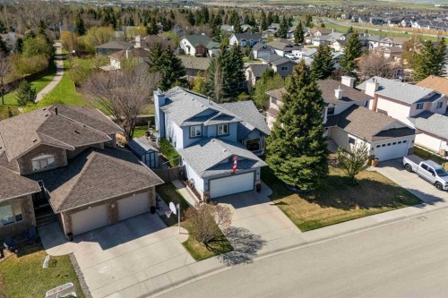 76 Sunset Crescent, Okotoks, AB - Outdoor