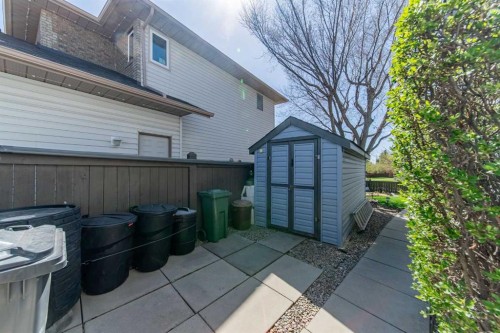 76 Sunset Crescent, Okotoks, AB - Outdoor With Exterior