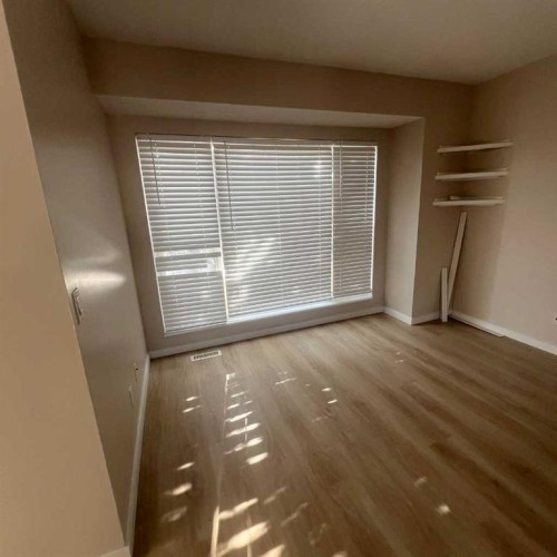 140 Martindale Boulevard Ne, Calgary, AB - Indoor Photo Showing Other Room