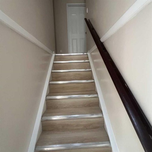 140 Martindale Boulevard Ne, Calgary, AB - Indoor Photo Showing Other Room