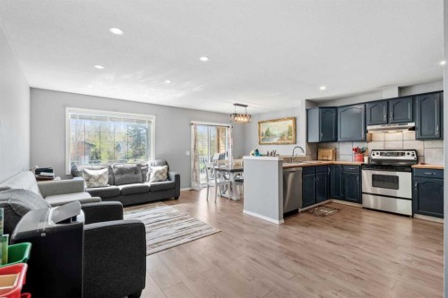 224A 5 Avenue, Strathmore, AB - Indoor