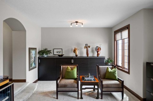 12 Aspen Cliff Close Sw, Calgary, AB - Indoor Photo Showing Other Room