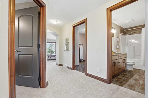 12 Aspen Cliff Close Sw, Calgary, AB - Indoor