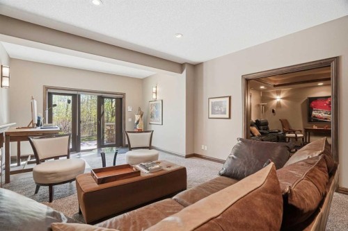 12 Aspen Cliff Close Sw, Calgary, AB - Indoor Photo Showing Living Room