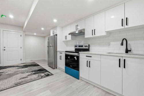 200 Corner Meadows Way Ne, Calgary, AB 