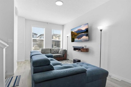 200 Corner Meadows Way Ne, Calgary, AB 
