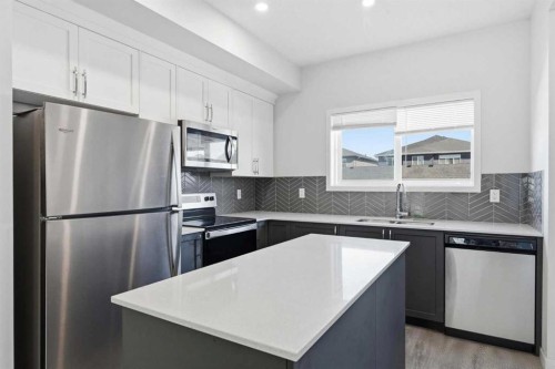 200 Corner Meadows Way Ne, Calgary, AB 