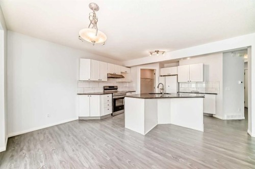 13 Harvest Park Place Ne, Calgary, AB - Indoor Photo Showing Kitchen
