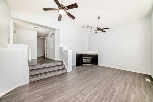 13 Harvest Park Place Ne, Calgary, AB - Indoor