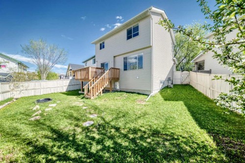 13 Harvest Park Place Ne, Calgary, AB - Outdoor