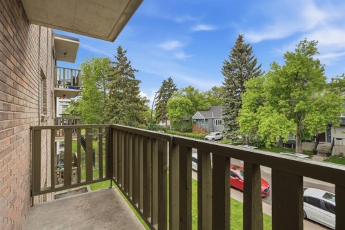 1405 17 Avenue Nw, Calgary, AB 
