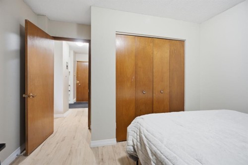 1405 17 Avenue Nw, Calgary, AB 