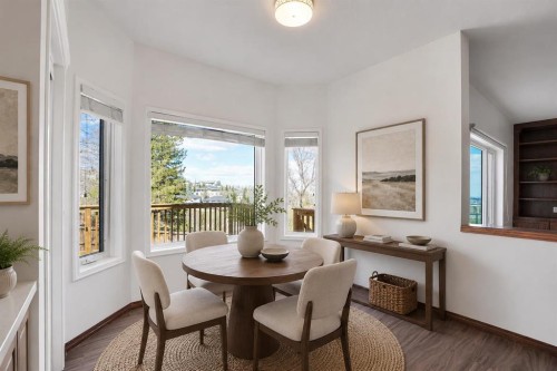 9143 Edgebrook Drive Nw, Calgary, AB - Indoor Photo Showing Dining Room