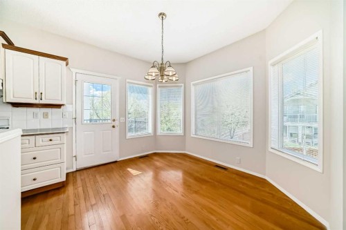 68 Scenic View Close Nw, Calgary, AB - Indoor