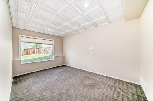 68 Scenic View Close Nw, Calgary, AB - Indoor Photo Showing Other Room