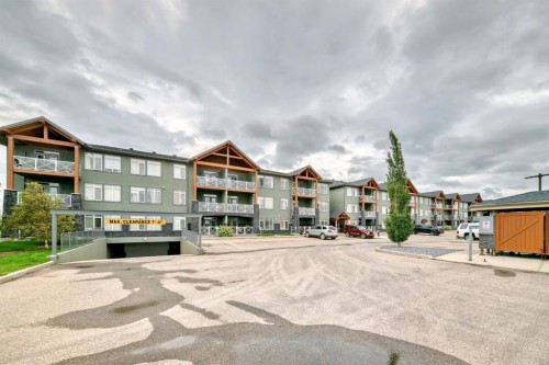111-1005B Westmount Drive, Strathmore, AB - Outdoor