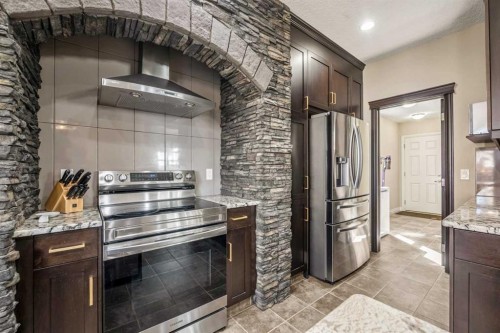 495 Cranford Drive Se, Calgary, AB - Indoor Photo Showing Kitchen