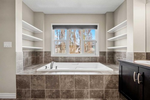495 Cranford Drive Se, Calgary, AB - Indoor Photo Showing Bathroom