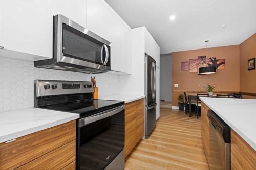 153 Savanna Walk Ne, Calgary, AB - Indoor Photo Showing Kitchen