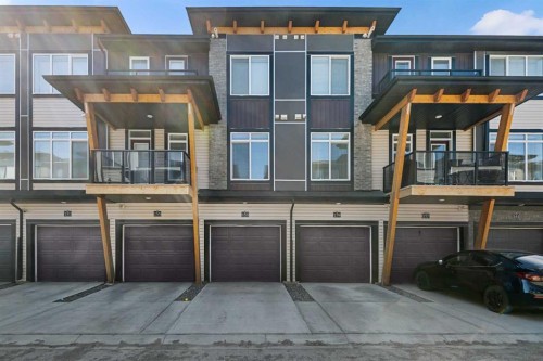153 Savanna Walk Ne, Calgary, AB - Outdoor