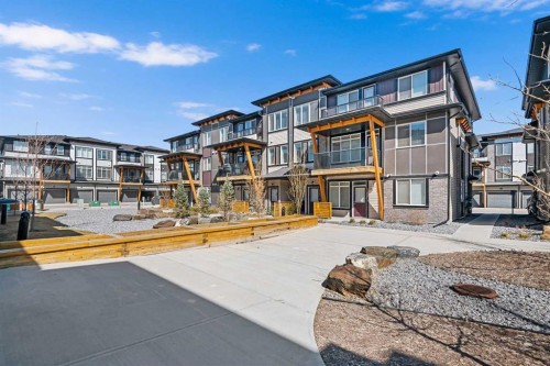 153 Savanna Walk Ne, Calgary, AB - Outdoor
