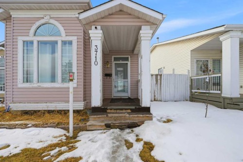 3710 Catalina Boulevard Ne, Calgary, AB - Outdoor