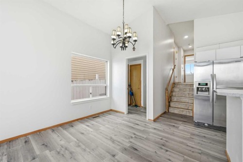 3710 Catalina Boulevard Ne, Calgary, AB - Indoor Photo Showing Other Room