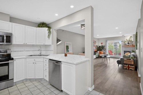305-1415 17 Street SE Calgary, AB T2G 3V3