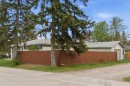 6004 Lloyd Crescent Sw, Calgary, AB  - Outdoor 