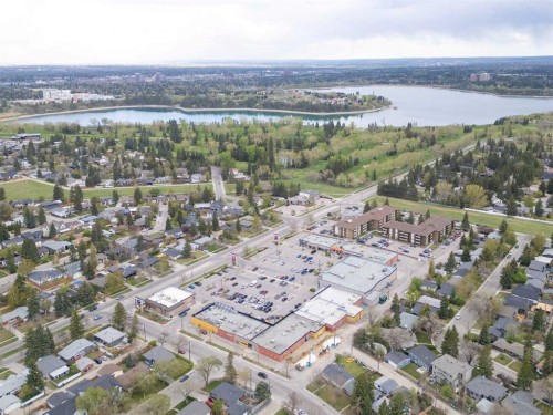6004 Lloyd Crescent Sw, Calgary, AB - Outdoor With Body Of Water With View