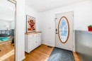 6907 6 Street Sw, Calgary, AB  - Indoor Photo Showing Other Room 