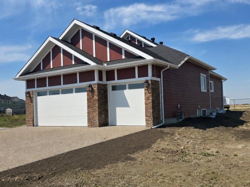 376 Muirfield Crescent, Lyalta, AB - Indoor Photo Showing Other Room