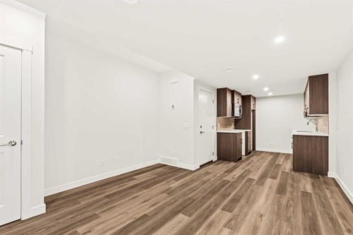 885 Livingston View Ne, Calgary, AB - Indoor Photo Showing Other Room