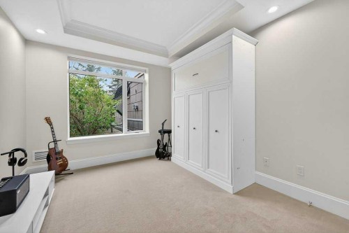 107-121 Quarry Way Se, Calgary, AB - Indoor Photo Showing Other Room