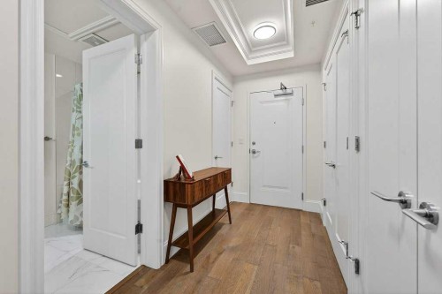 107-121 Quarry Way Se, Calgary, AB - Indoor Photo Showing Other Room