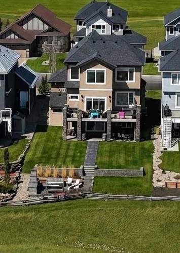 71 Muirfield Close, Lyalta, AB - Outdoor