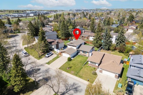 38 Suntree Lane, Okotoks, AB - Outdoor With View