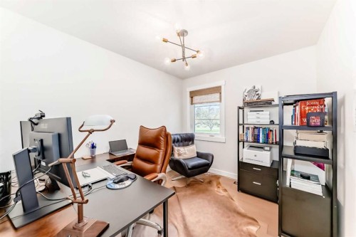 19 Mackay Drive Sw, Calgary, AB - Indoor Photo Showing Office