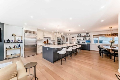 19 Mackay Drive Sw, Calgary, AB - Indoor