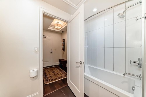105-121 Quarry Way Se, Calgary, AB - Indoor Photo Showing Other Room