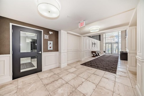 105-121 Quarry Way Se, Calgary, AB - Indoor Photo Showing Other Room