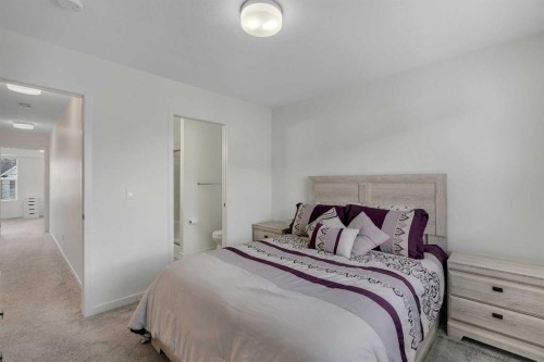 554 Copperstone Manor Se, Calgary, AB - Indoor Photo Showing Bedroom